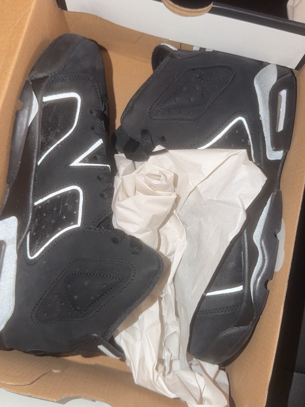 Jordan Grade School size 7Y Black & Silver Reflective High-Top Sneakers